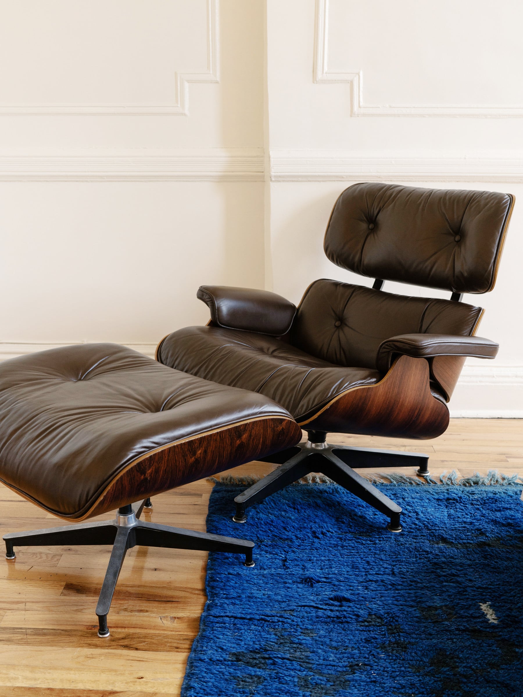 Best websites to find used designer furniture in NYC